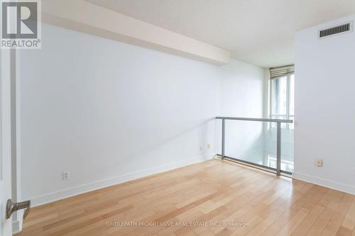 509 - 1 Avondale Avenue, Toronto, ON - Indoor Photo Showing Other Room