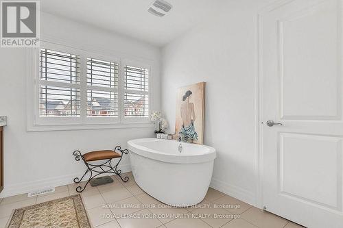 33 Prairie  Grass Crescent, East Gwillimbury, ON - Indoor Photo Showing Bathroom