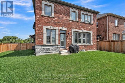 33 Prairie  Grass Crescent, East Gwillimbury, ON - Outdoor