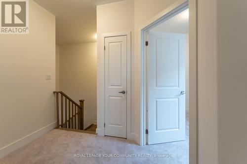 1302 Dempster Lane, Oakville, ON - Indoor Photo Showing Other Room