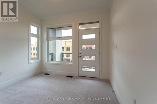 1302 Dempster Lane, Oakville, ON - Indoor Photo Showing Other Room