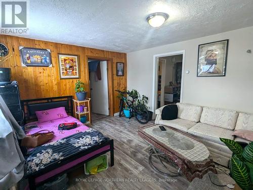 29-31 Birch Street N, Timmins (Tne - Central), ON - Indoor Photo Showing Living Room