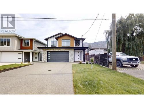 2967 Gilbert Road, Kamloops, BC - Outdoor With Facade