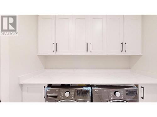 2967 Gilbert Road, Kamloops, BC - Indoor Photo Showing Laundry Room