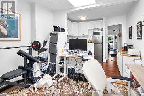 575 Huron Street, Toronto, ON - Indoor Photo Showing Gym Room