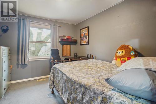 391 East 16Th Street, Hamilton, ON - Indoor Photo Showing Bedroom