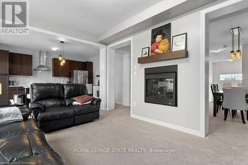 119 Brigham Avenue, Hamilton, ON - Indoor Photo Showing Living Room With Fireplace