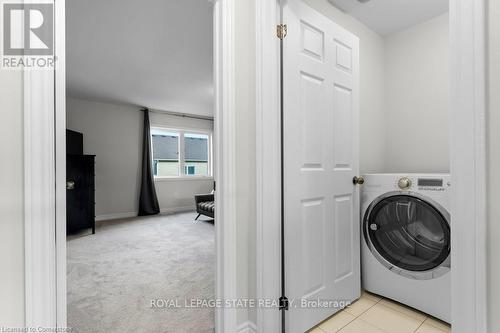 119 Brigham Avenue, Hamilton, ON - Indoor Photo Showing Laundry Room