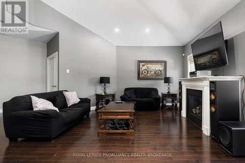 868 Roshan Drive, Kingston (City Northwest), ON - Indoor Photo Showing Living Room With Fireplace