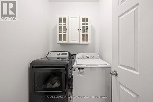 868 Roshan Drive, Kingston (City Northwest), ON - Indoor Photo Showing Laundry Room