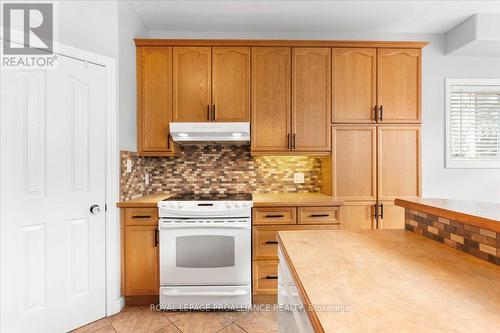 2130 Balantrae Circle, Kingston (City Southwest), ON - Indoor Photo Showing Kitchen