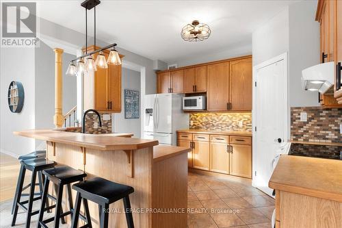 2130 Balantrae Circle, Kingston (City Southwest), ON - Indoor Photo Showing Kitchen