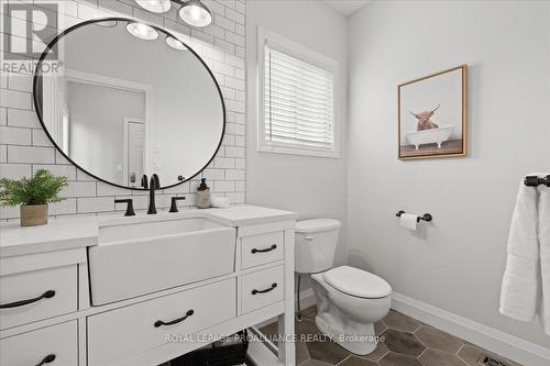 2130 Balantrae Circle, Kingston (City Southwest), ON - Indoor Photo Showing Bathroom