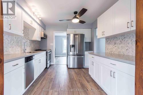 269 Mcgill Street, Quinte West, ON - Indoor Photo Showing Kitchen With Stainless Steel Kitchen With Upgraded Kitchen