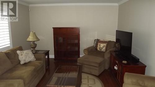 39 Blackwell Rd, Elliot Lake, ON - Indoor Photo Showing Living Room