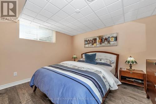 700 Beaudelaire Drive, Ottawa, ON - Indoor Photo Showing Bedroom