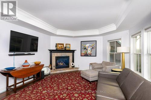 147 Island View Drive, Leeds & The Thousand Islands, ON - Indoor Photo Showing Living Room With Fireplace