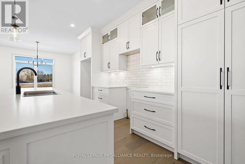 152 Sienna Avenue, Belleville, ON - Indoor Photo Showing Kitchen