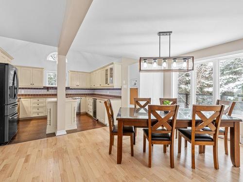 Salle Ã  manger - 1350 Rue Lucille, Val-David, QC - Indoor Photo Showing Dining Room