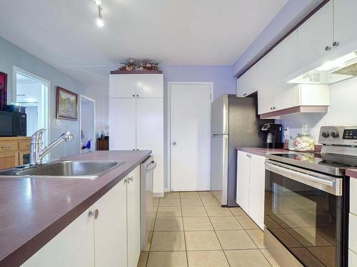 Kitchen - 2326 Boul. Des Seigneurs, Terrebonne (Terrebonne), QC - Indoor Photo Showing Kitchen