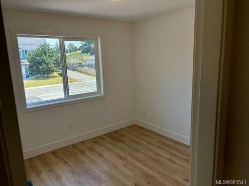 1952 Caldwell Rd, Sooke, BC - Indoor Photo Showing Other Room