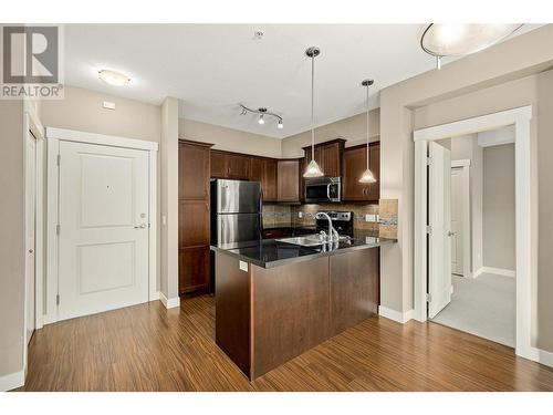 3521 Carrington Road Unit# 114, West Kelowna, BC - Indoor Photo Showing Kitchen