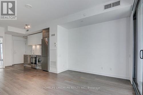 723 - 57 St Joseph Street, Toronto, ON - Indoor Photo Showing Kitchen