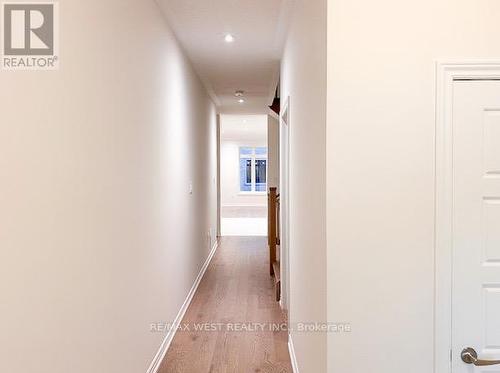 37 Kinloss Street, Vaughan, ON - Indoor Photo Showing Other Room