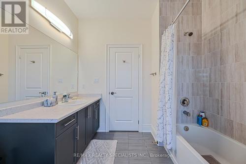 215 Hayrake Street N, Brampton, ON - Indoor Photo Showing Bathroom