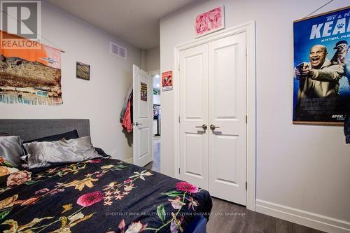 374 Louisa Street, Kitchener, ON - Indoor Photo Showing Bedroom