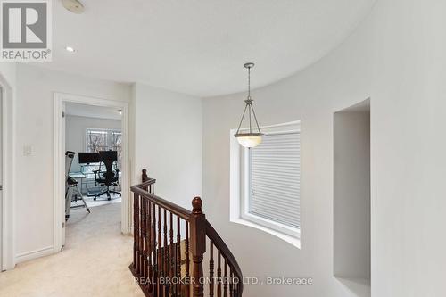 278 Montmorency Way, Ottawa, ON - Indoor Photo Showing Other Room