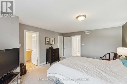 278 Montmorency Way, Ottawa, ON - Indoor Photo Showing Bedroom