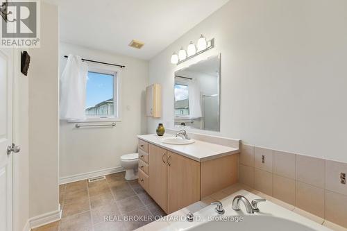 278 Montmorency Way, Ottawa, ON - Indoor Photo Showing Bathroom