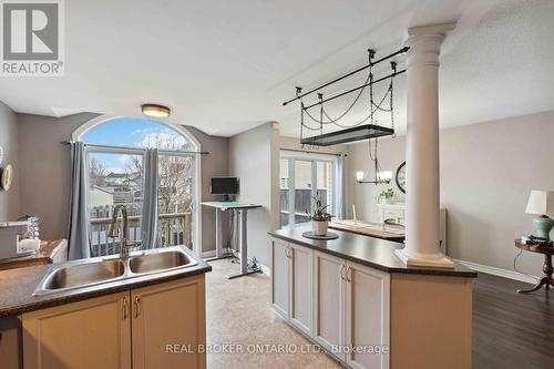 278 Montmorency Way, Ottawa, ON - Indoor Photo Showing Kitchen With Double Sink