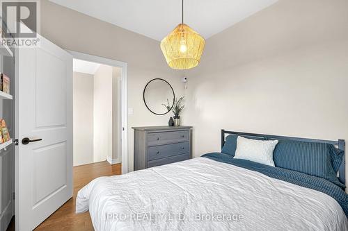 174 Moody Drive, Vaughan, ON - Indoor Photo Showing Bedroom