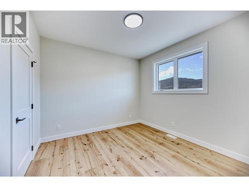 9 Hibiscus Court, Osoyoos, BC - Indoor Photo Showing Other Room