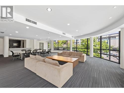 3002 939 Expo Boulevard, Vancouver, BC - Indoor