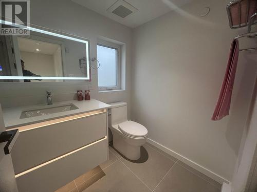 3236 W 35Th Avenue, Vancouver, BC - Indoor Photo Showing Bathroom