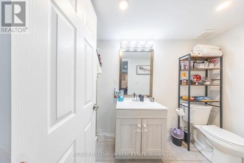 44 Oren Boulevard, Barrie, ON - Indoor Photo Showing Bathroom