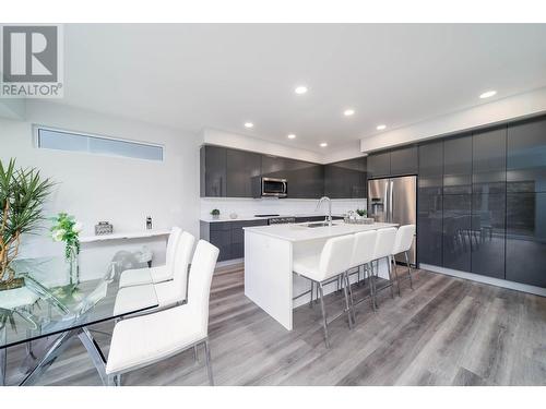 3781 Astoria Drive, West Kelowna, BC - Indoor Photo Showing Kitchen With Upgraded Kitchen