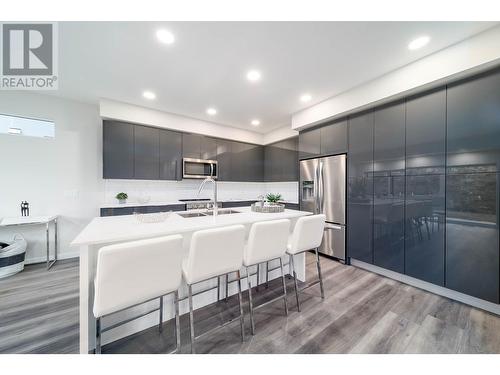 3781 Astoria Drive, West Kelowna, BC - Indoor Photo Showing Kitchen With Upgraded Kitchen