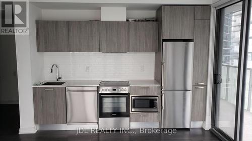 2610 - 50 Charles Street E, Toronto, ON - Indoor Photo Showing Kitchen With Upgraded Kitchen