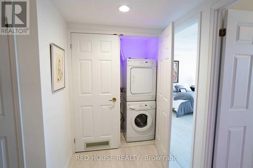 704 - 1818 Bayview Avenue, Toronto, ON - Indoor Photo Showing Laundry Room