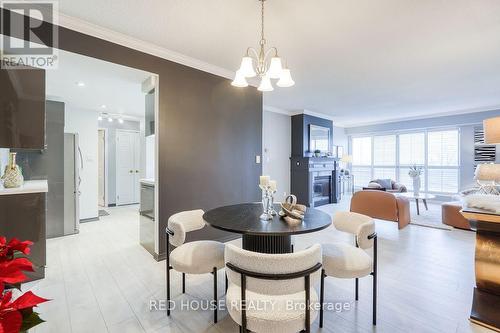 704 - 1818 Bayview Avenue, Toronto, ON - Indoor Photo Showing Dining Room