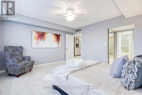 704 - 1818 Bayview Avenue, Toronto, ON - Indoor Photo Showing Bedroom