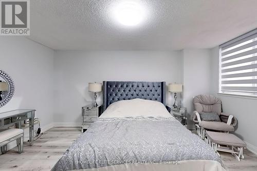 909 - 120 Dundalk Drive, Toronto, ON - Indoor Photo Showing Bedroom