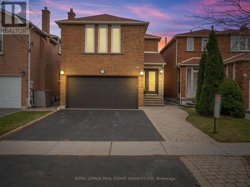 29 Bayhampton Crescent, Vaughan, ON - Outdoor