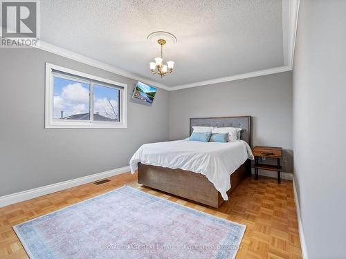 29 Bayhampton Crescent, Vaughan, ON - Indoor Photo Showing Bedroom