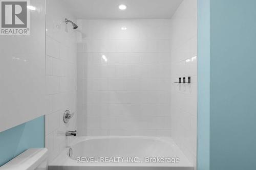 117 - 54 Koda Street, Barrie, ON - Indoor Photo Showing Bathroom