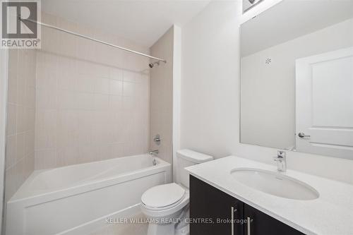 129 Colborne Street E, Orillia, ON - Indoor Photo Showing Bathroom